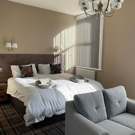 Carlton House Scarborough Hotel ภายนอก รูปภาพ