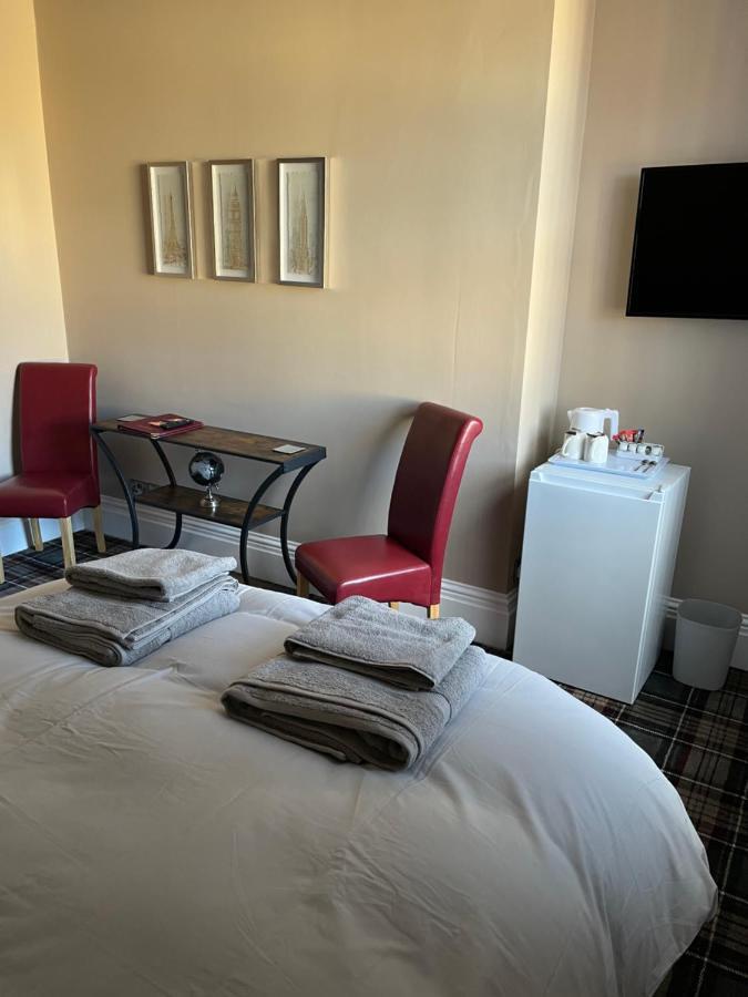 Carlton House Scarborough Hotel ภายนอก รูปภาพ