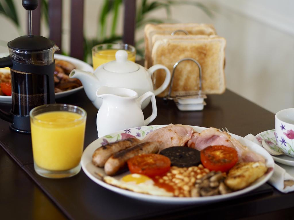 Carlton House Scarborough Hotel ภายนอก รูปภาพ